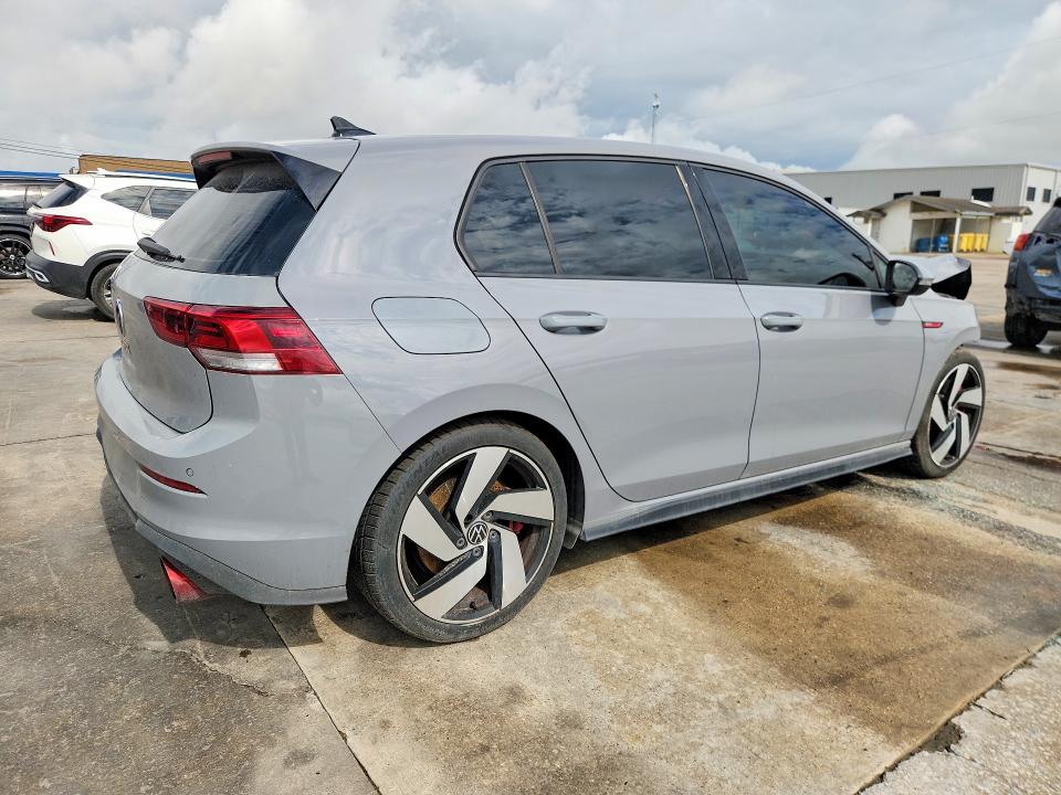 60782376 :رقم المزاد ، WVWN87CD8NW221131 vin ، 2022 Volkswagen Gti مزاد بيع
