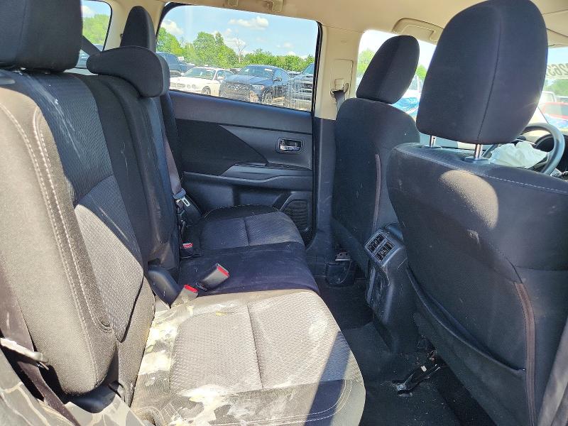 Продажа на аукционе авто 2019 Mitsubishi Outlander, vin: JA4AZ3A32KZ033062, номер лота: 60263716