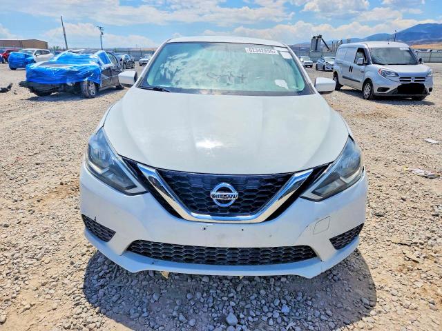 2017 Nissan Sentra მანქანა იყიდება აუქციონზე, vin: 3N1AB7AP4HY353882, აუქციონის ნომერი: 62342856