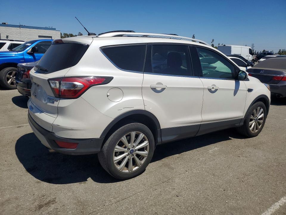 Продаж на аукціоні авто 2017 Ford Escape, vin: 1FMCU9JD2HUA51216, номер лоту: 60079716
