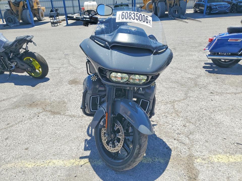60835006 :رقم المزاد ، 1HD1KZF29NB626572 vin ، 2022 Harley-davidson Fltrk مزاد بيع