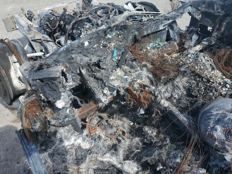60873276 :رقم المزاد ، 1G1YY36UX65112705 vin ، 2006 Chevrolet Corvette مزاد بيع