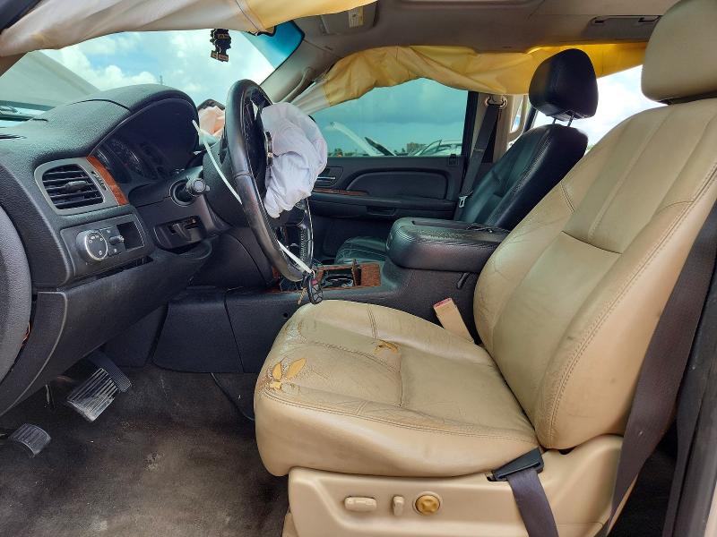 61197936 :رقم المزاد ، 3GNFC16068G148943 vin ، 2008 Chevrolet Suburban مزاد بيع