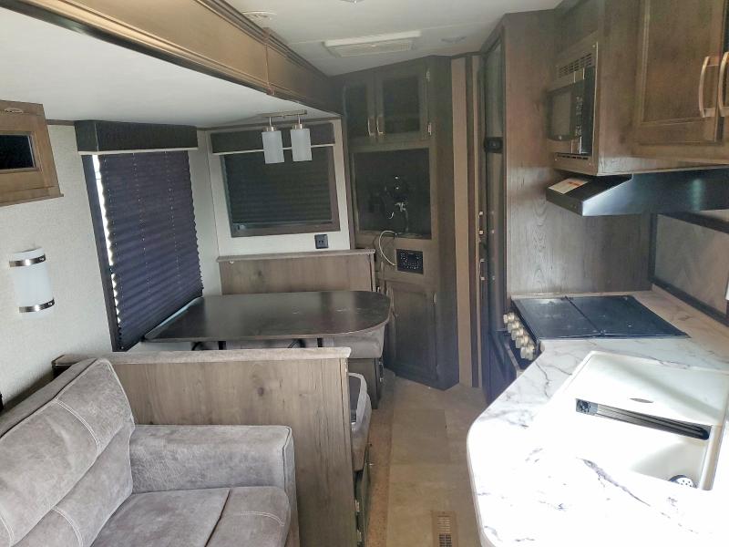 59134356 :رقم المزاد ، 1UJBJ0BR1L1T70177 vin ، 2020 Jayco Jay Flight مزاد بيع