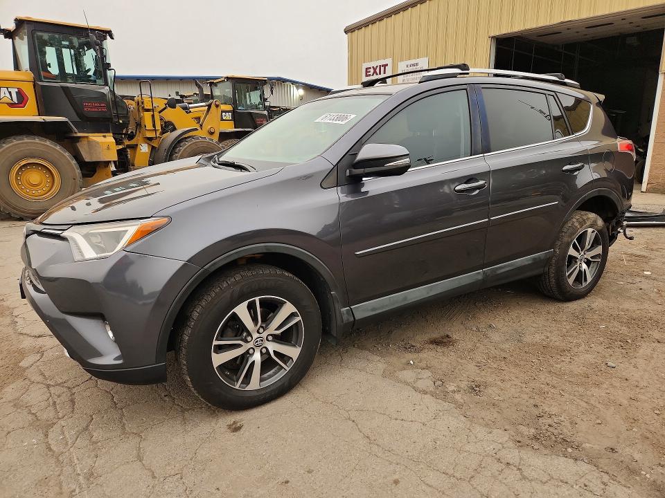Продажа на аукционе авто 2016 Toyota Rav4, vin: 2T3RFREV2GW462323, номер лота: 61133006