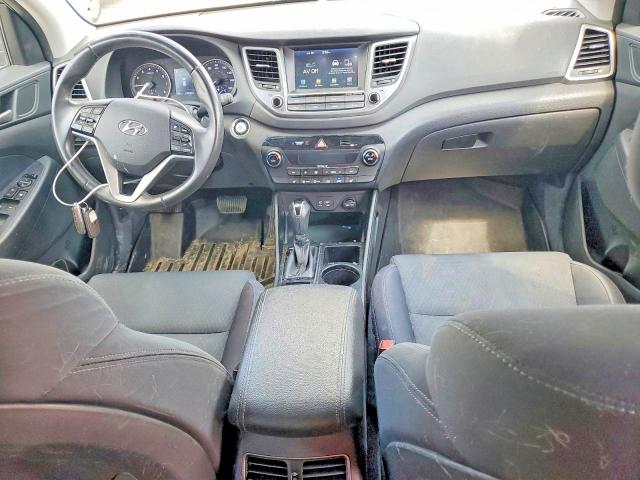 2018 Hyundai Tucson მანქანა იყიდება აუქციონზე, vin: KM8J3CA23JU804781, აუქციონის ნომერი: 63152686