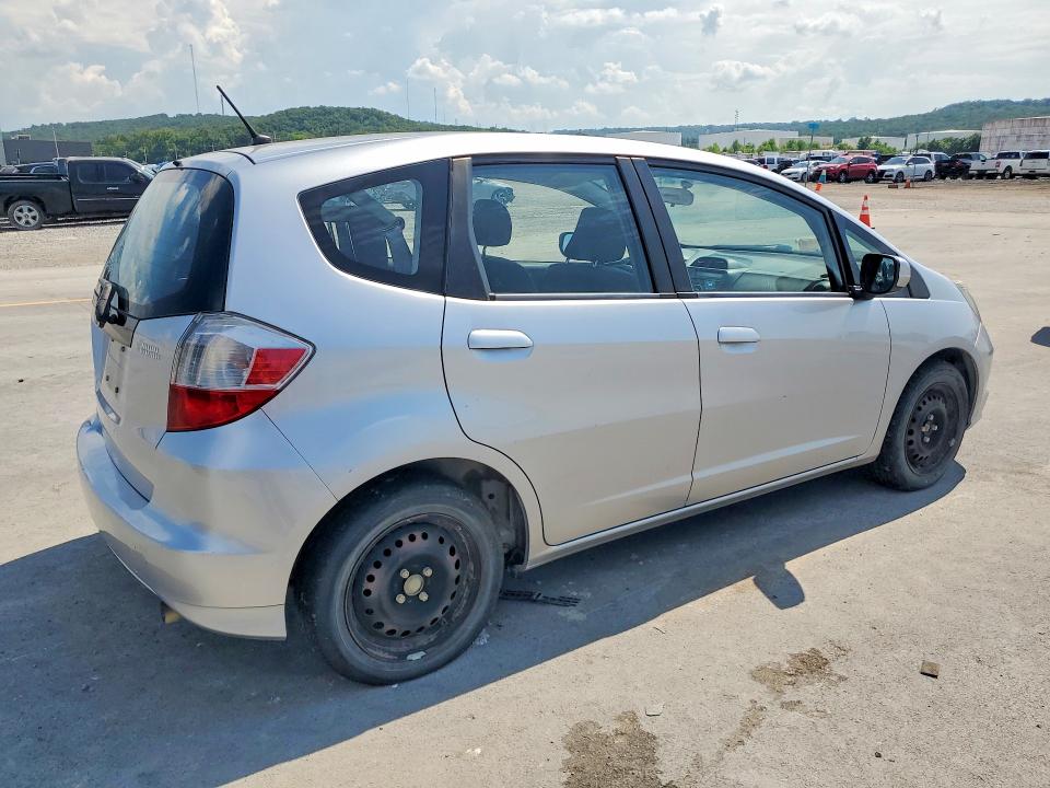 Продаж на аукціоні авто 2013 Honda Fit, vin: JHMGE8H3XDC044927, номер лоту: 61316666