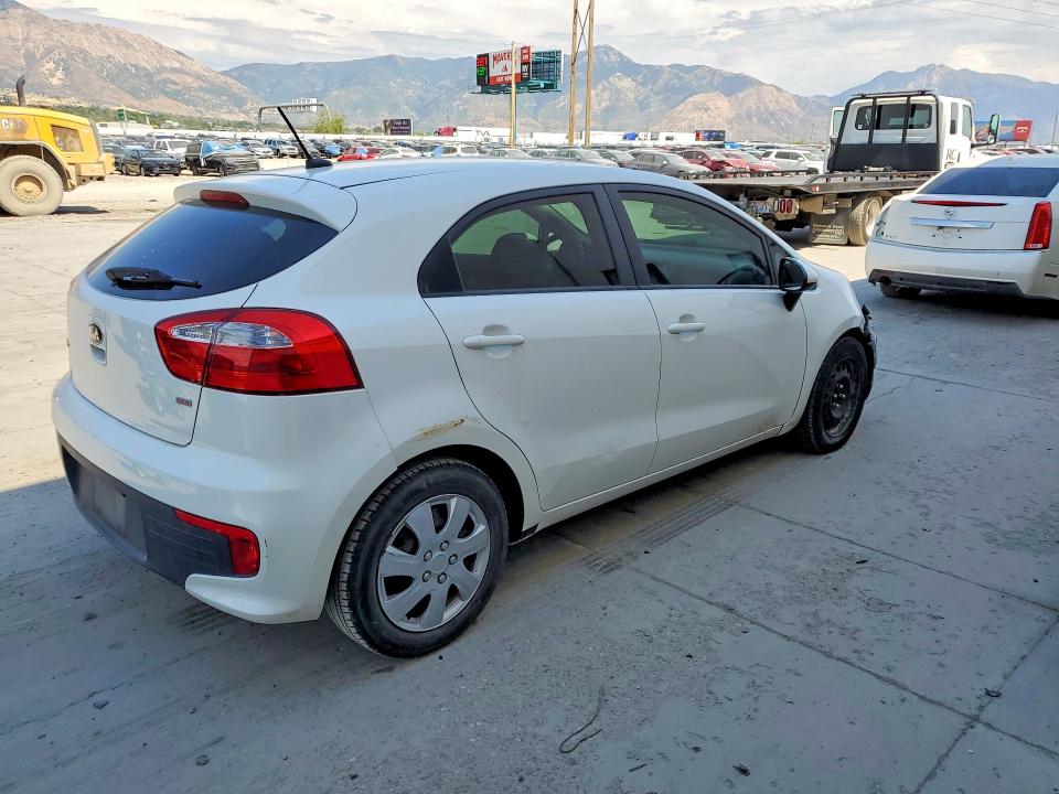 2016 Kia Rio მანქანა იყიდება აუქციონზე, vin: KNADM5A3XG6600329, აუქციონის ნომერი: 61048496