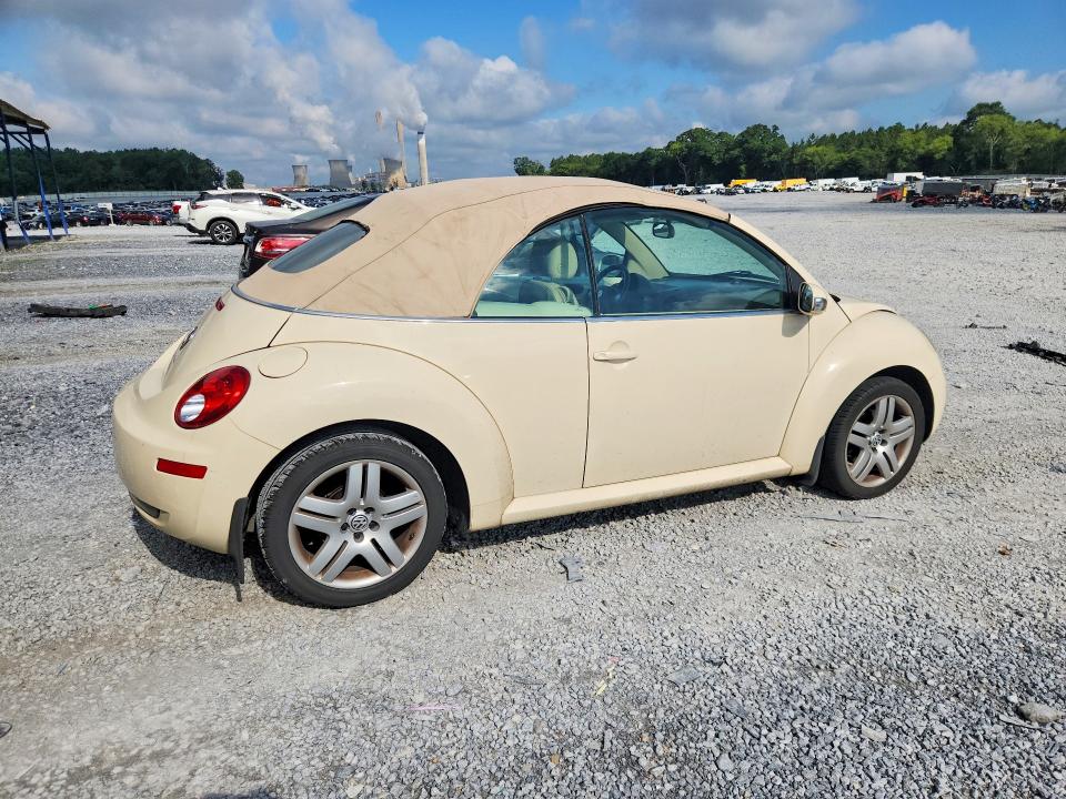 2006 Volkswagen New Beetle მანქანა იყიდება აუქციონზე, vin: 3VWSF31YX6M317526, აუქციონის ნომერი: 61380066