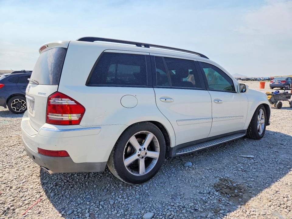 Продажа на аукционе авто 2009 Mercedes-benz Gl, vin: 4JGBF25E19A477014, номер лота: 60878116