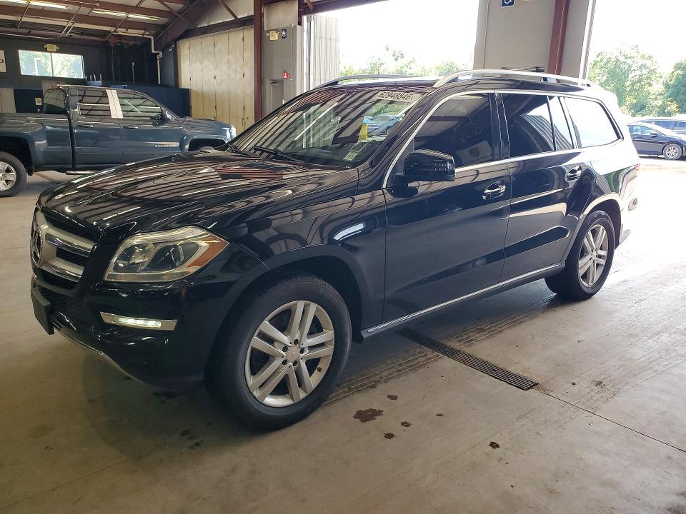 62948846 :رقم المزاد ، 4JGDF6EE8FA452512 vin ، 2015 Mercedes-benz Gl مزاد بيع