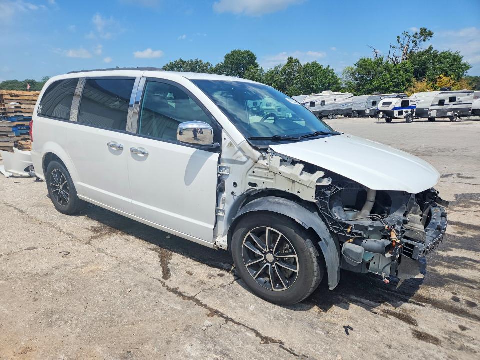 60663526 :رقم المزاد ، 2C4RDGEG3JR222307 vin ، 2018 Dodge Grand Caravan مزاد بيع