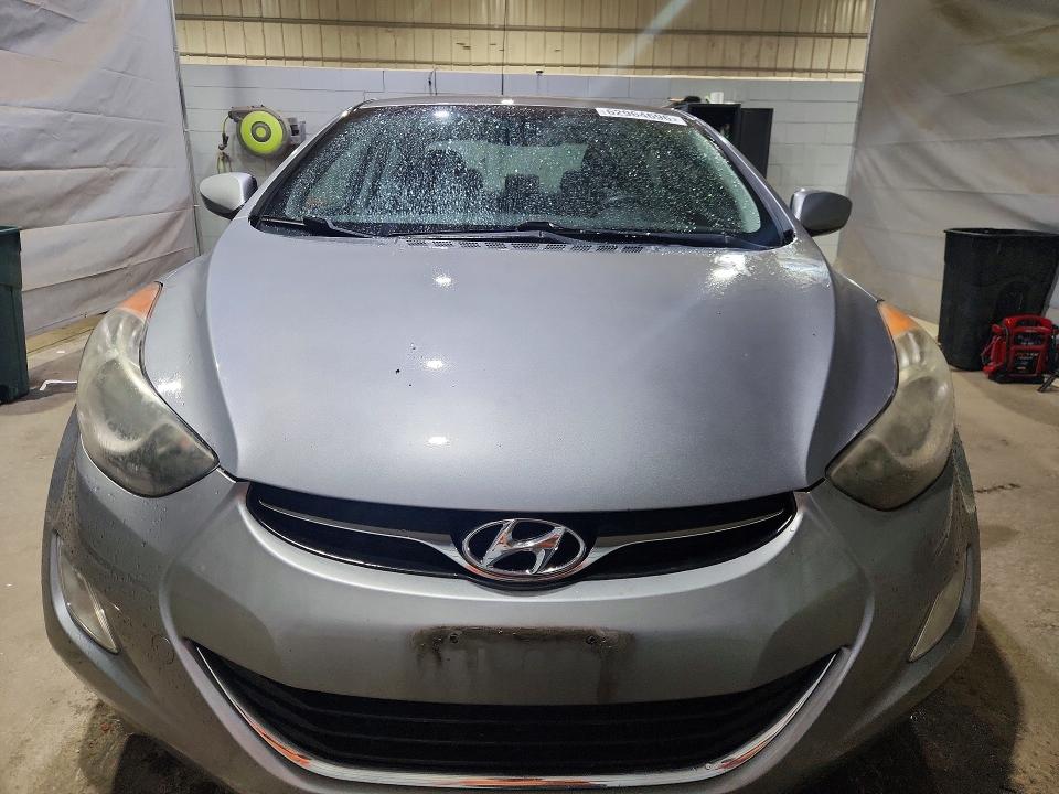 62964696 :رقم المزاد ، KMHDH4AE7DU618373 vin ، 2013 Hyundai Elantra مزاد بيع