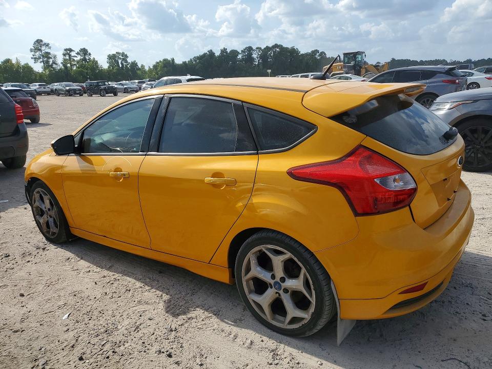 2013 Ford Focus მანქანა იყიდება აუქციონზე, vin: 1FADP3L98DL251139, აუქციონის ნომერი: 62673406