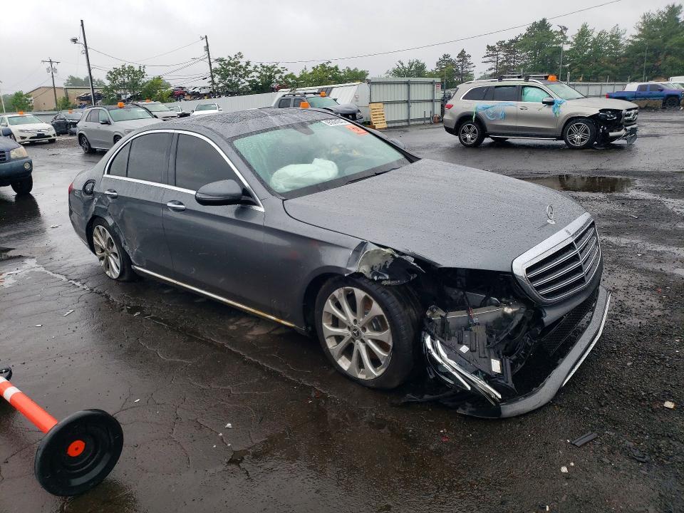 Продаж на аукціоні авто 2020 Mercedes-benz E, vin: WDDZF8EB0LA711796, номер лоту: 85984545