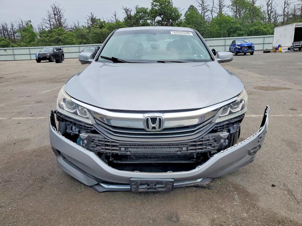 2017 Honda Accord მანქანა იყიდება აუქციონზე, vin: 1HGCR2F87HA250869, აუქციონის ნომერი: 62032546