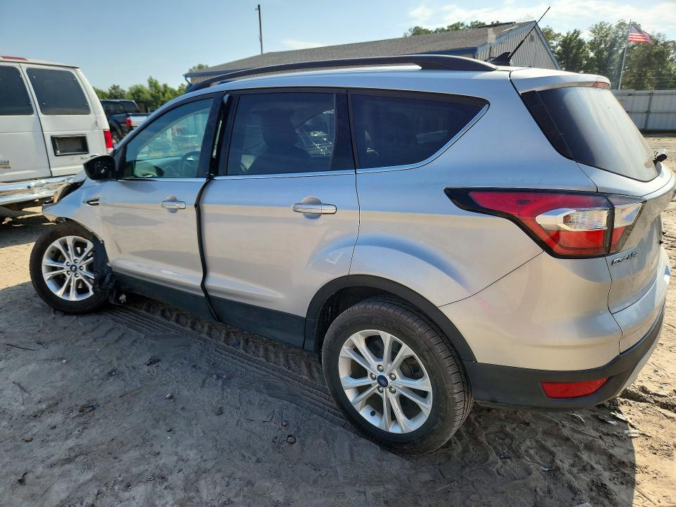 Продажа на аукционе авто 2018 Ford Escape, vin: 1FMCU0HD6JUD61490, номер лота: 62577386