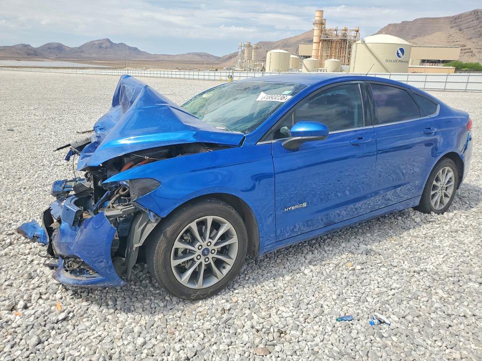 Продажа на аукционе авто 2017 Ford Fusion, vin: 3FA6P0LUXHR207498, номер лота: 61893236