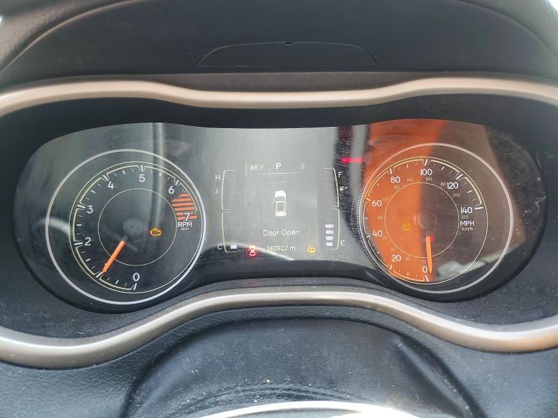 62281496 :رقم المزاد ، 1C4PJLCB4GW374225 vin ، 2016 Jeep Cherokee مزاد بيع