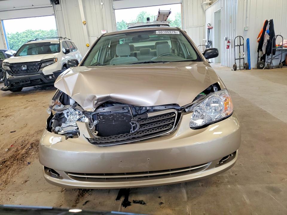 60106976 :رقم المزاد ، 1NXBR32E38Z982664 vin ، 2008 Toyota Corolla مزاد بيع