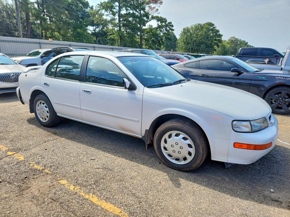 1996 Nissan Maxima მანქანა იყიდება აუქციონზე, vin: JN1CA21D9TT136740, აუქციონის ნომერი: 62445316