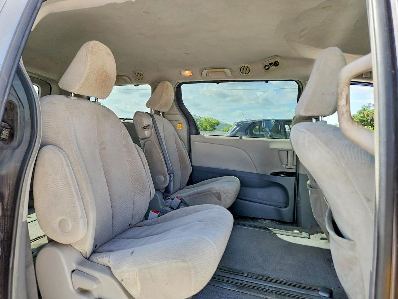 Продажа на аукционе авто 2011 Toyota Sienna, vin: 5TDKK3DC7BS063606, номер лота: 60630916