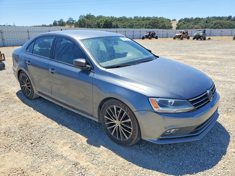 Продажа на аукционе авто 2016 Volkswagen Jetta, vin: 3VWB17AJ2GM246767, номер лота: 62473306