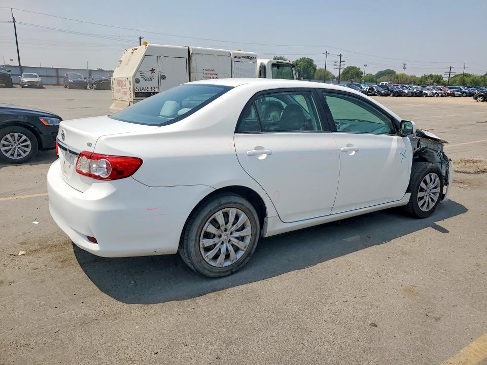 Продажа на аукционе авто 2013 Toyota Corolla, vin: 2T1BU4EE4DC106696, номер лота: 61635196