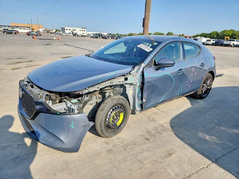 Продаж на аукціоні авто 2021 Mazda 3, vin: JM1BPAML5M1347936, номер лоту: 62720516