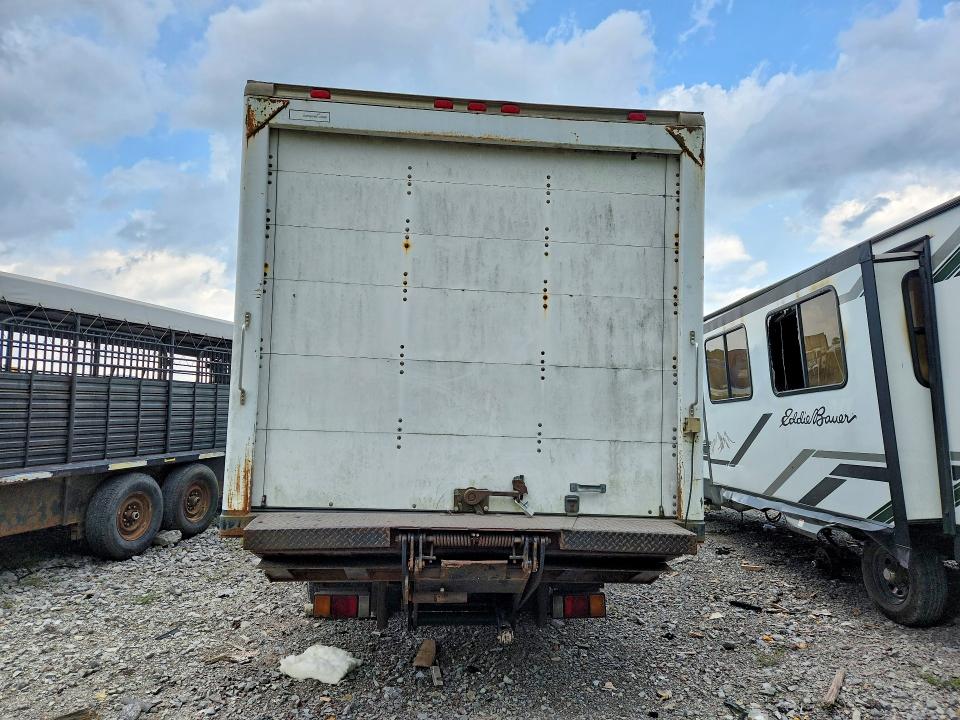 2004 Isuzu Npr მანქანა იყიდება აუქციონზე, vin: 4KLB4B1U24J802947, აუქციონის ნომერი: 62096666