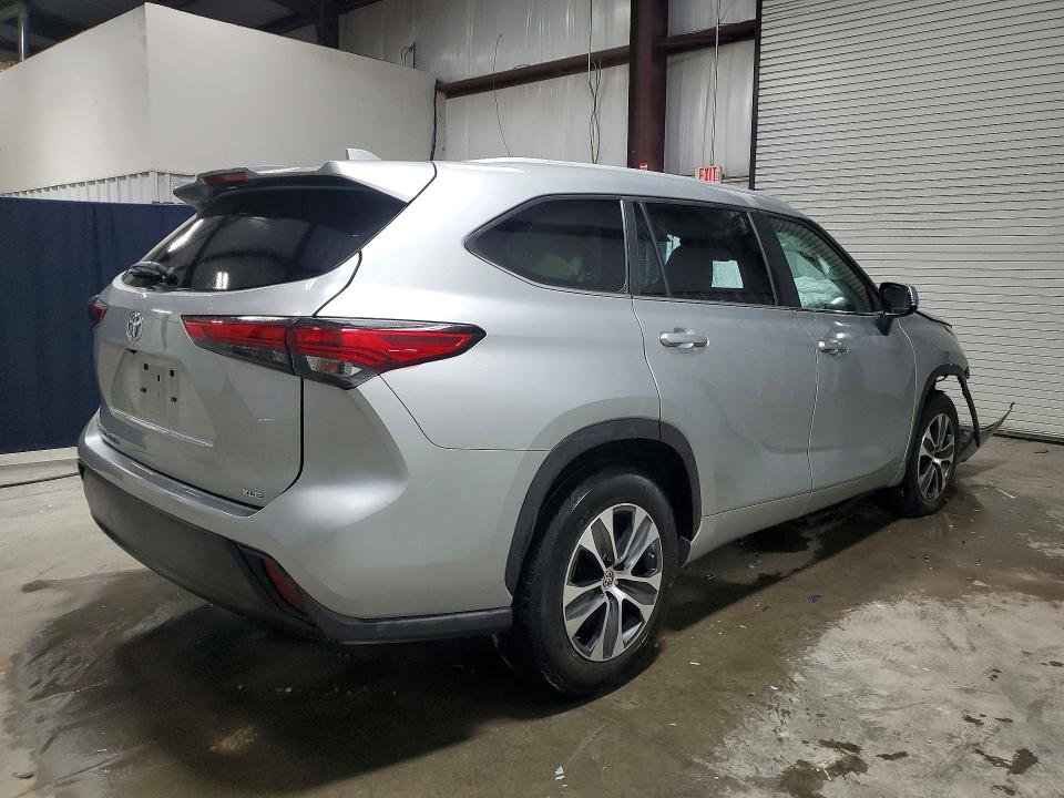 2023 Toyota Highlander მანქანა იყიდება აუქციონზე, vin: 5TDKDRAH9PS005761, აუქციონის ნომერი: 61791046