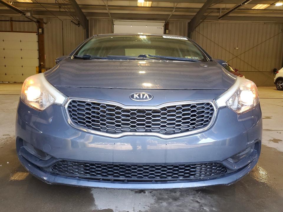 Продажа на аукционе авто 2016 Kia Forte, vin: KNAFX4A66G5570000, номер лота: 85988875