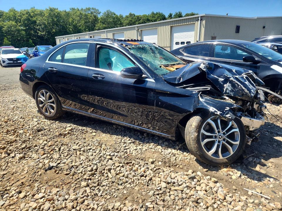 61287916 :رقم المزاد ، 55SWF4KB9JU238929 vin ، 2018 Mercedes-benz C مزاد بيع