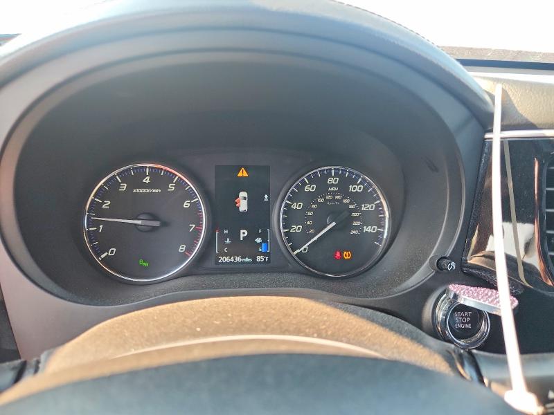 Продаж на аукціоні авто 2018 Mitsubishi Outlander, vin: JA4AD3A30JZ030674, номер лоту: 61560466