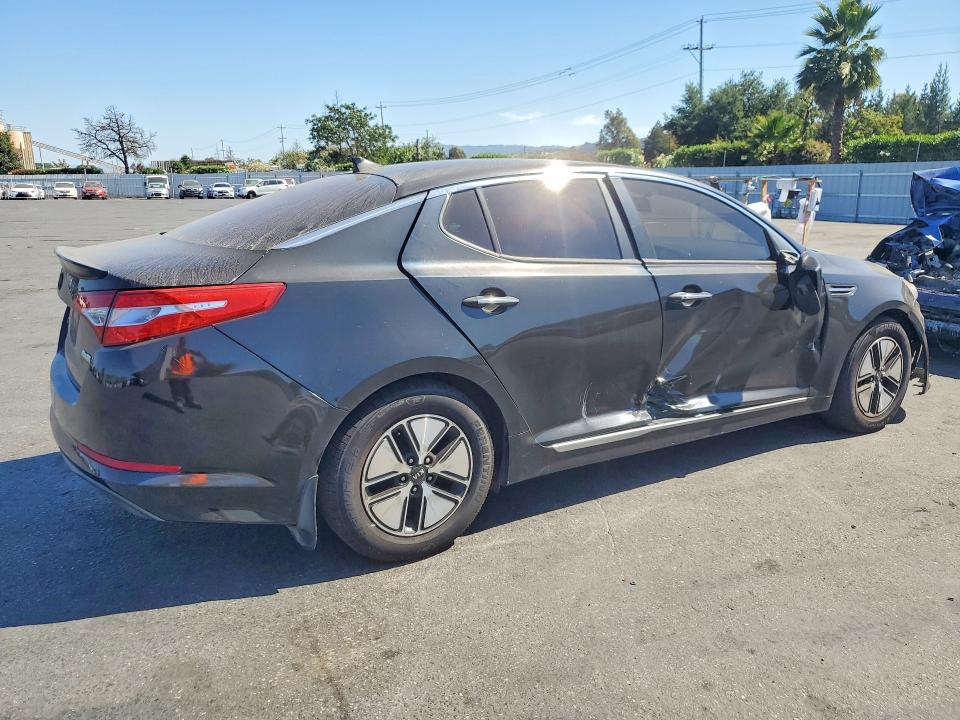 60457366 :رقم المزاد ، KNAGM4AD5D5045310 vin ، 2013 Kia Optima مزاد بيع
