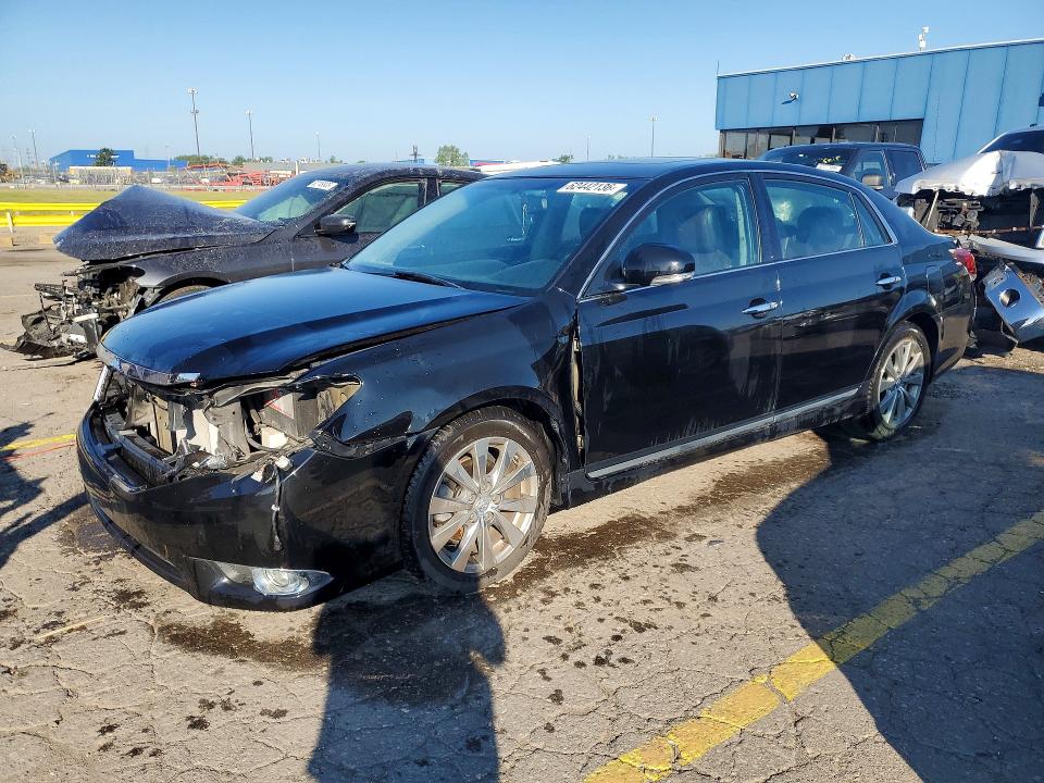 2011 Toyota Avalon მანქანა იყიდება აუქციონზე, vin: 4T1BK3DB0BU439884, აუქციონის ნომერი: 62442136