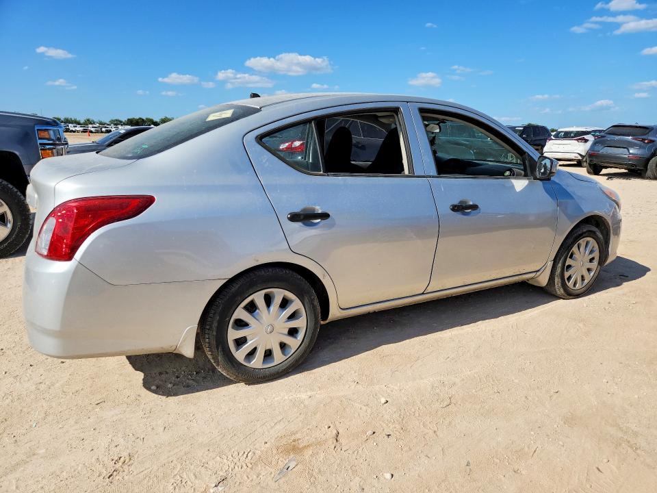 62904676 :رقم المزاد ، 3N1CN7AP6HL822936 vin ، 2017 Nissan Versa مزاد بيع
