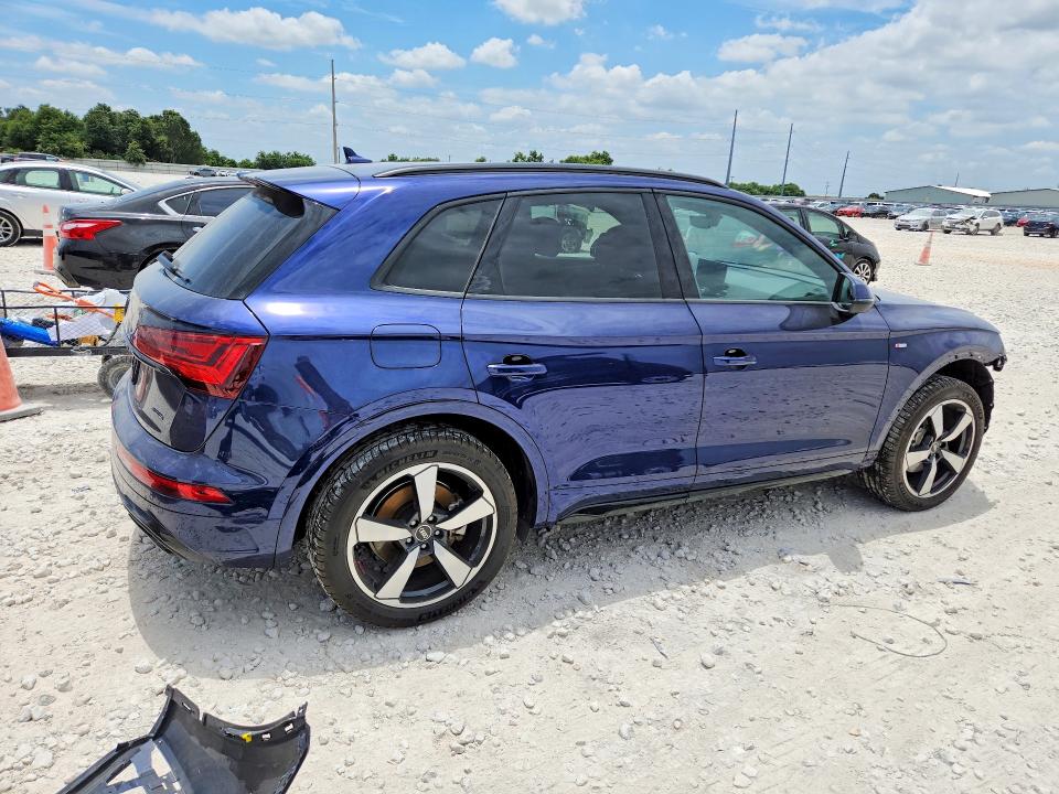59072156 :رقم المزاد ، WA1EAAFY5N2077944 vin ، 2022 Audi Q5 مزاد بيع