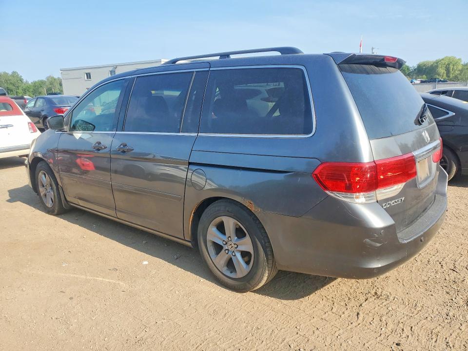 61317556 :رقم المزاد ، 5FNRL3H85AB506999 vin ، 2010 Honda Odyssey مزاد بيع