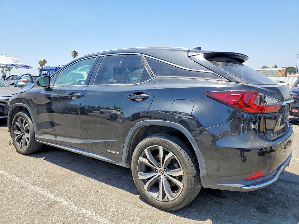 60830156 :رقم المزاد ، 2T2HGMDA1NC072343 vin ، 2022 Lexus Rx 450h مزاد بيع