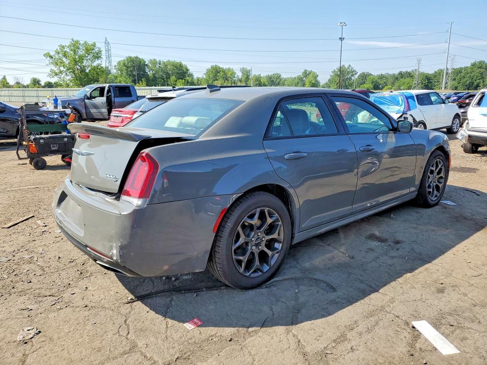 2018 Chrysler 300 მანქანა იყიდება აუქციონზე, vin: 2C3CCAGG1JH141643, აუქციონის ნომერი: 60816386