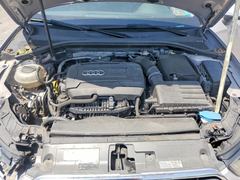 85454665 :رقم المزاد ، WAUEFGFF2F1047832 vin ، 2015 Audi A3 مزاد بيع
