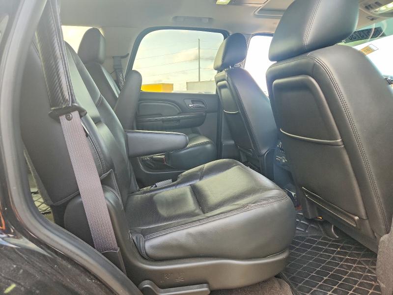 2012 Cadillac Escalade მანქანა იყიდება აუქციონზე, vin: 1GYS4CEF1CR292117, აუქციონის ნომერი: 60573736