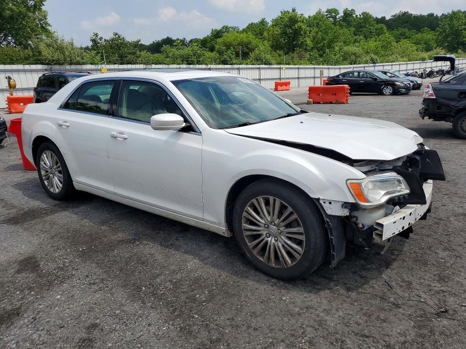 60661886 :رقم المزاد ، 2C3CCARG3DH560028 vin ، 2013 Chrysler 300 مزاد بيع
