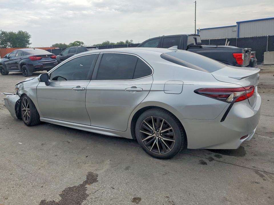 2021 Toyota Camry მანქანა იყიდება აუქციონზე, vin: 4T1G11AK6MU578311, აუქციონის ნომერი: 61922576