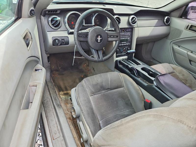 2005 Ford Mustang მანქანა იყიდება აუქციონზე, vin: 1ZVFT80N455177752, აუქციონის ნომერი: 61401156