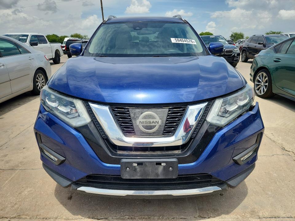 59404576 :رقم المزاد ، JN8AT2MT5HW140697 vin ، 2017 Nissan Rogue مزاد بيع