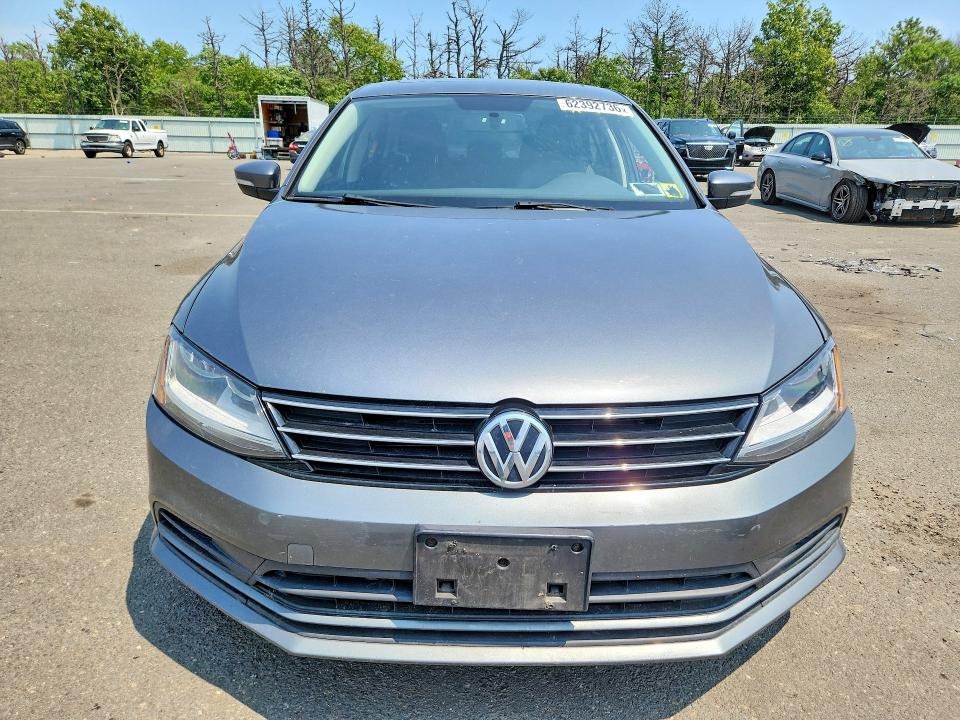 Продажа на аукционе авто 2017 Volkswagen Jetta, vin: 3VWDB7AJ9HM325764, номер лота: 62392736