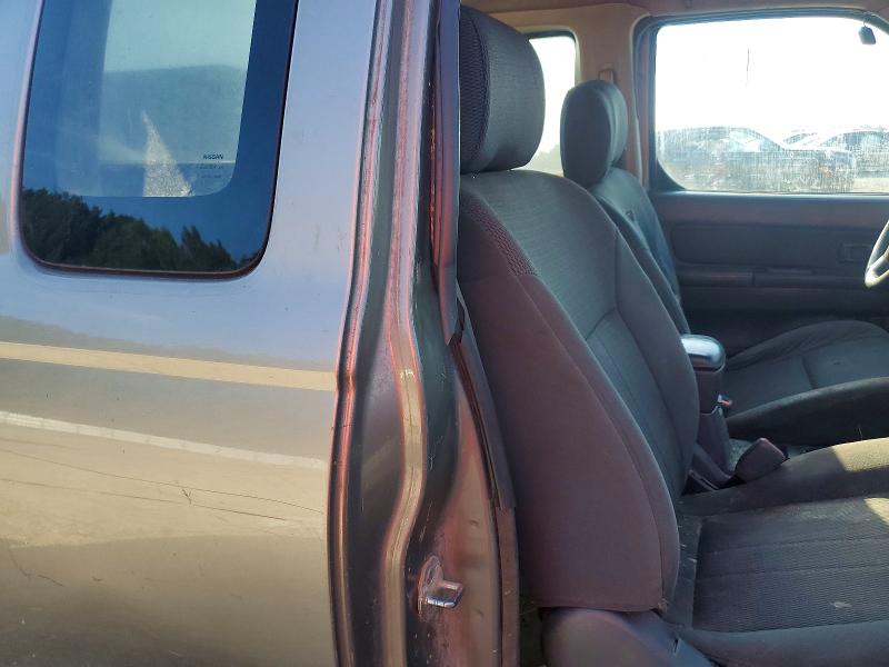 59996196 :رقم المزاد ، 1N6DD26T64C409673 vin ، 2004 Nissan Frontier مزاد بيع