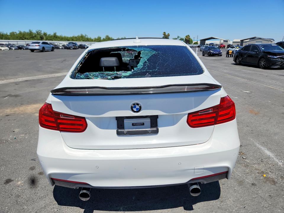 60328536 :رقم المزاد ، WBA3A9C54EF477795 vin ، 2014 Bmw 335 مزاد بيع